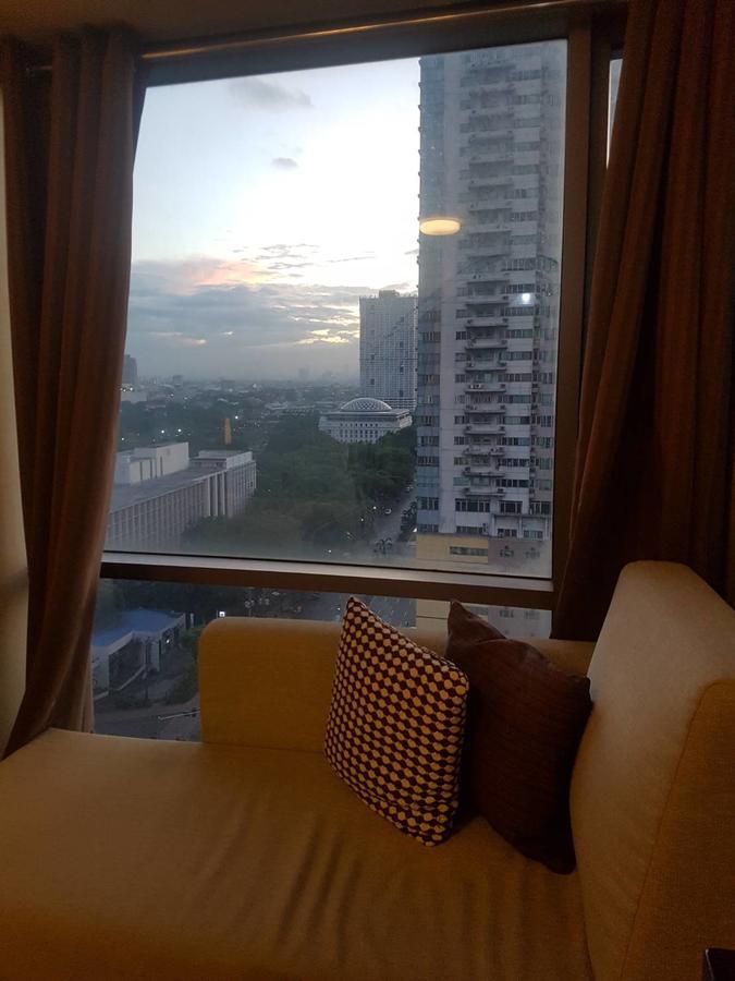 Eton Baypark Lägenhet Manila Exteriör bild